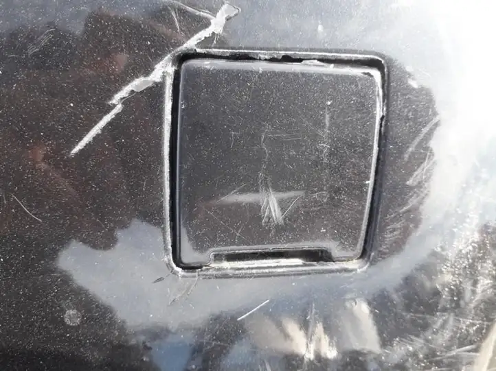Volvo S40 (2004 - 2007) Заглушка буксировочной петли бампера — фото 1