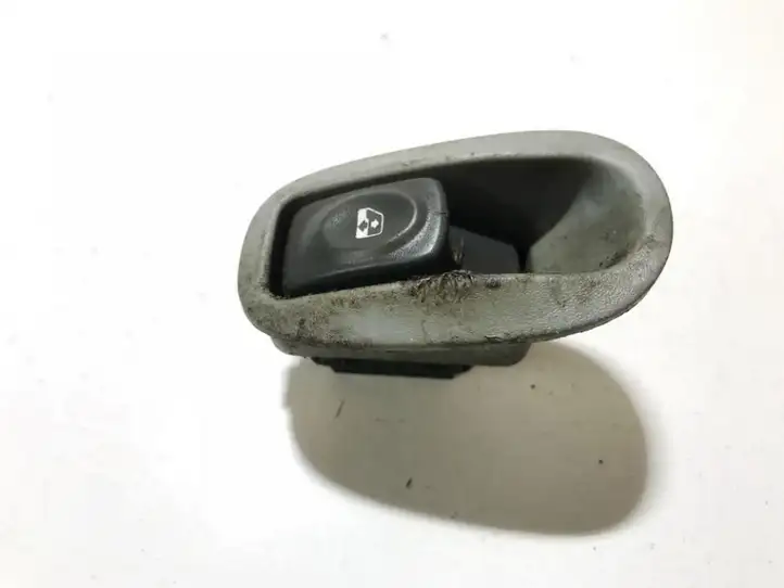 Renault Scenic I (1996 - 2003) 7700836267 Блок кнопок стеклоподъемников — фото 1