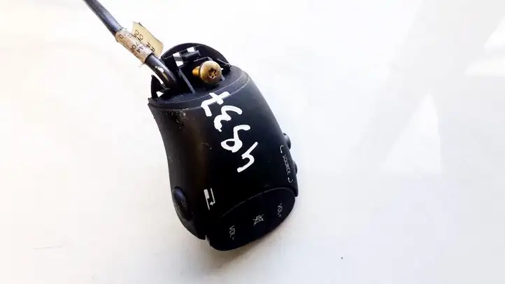 Renault Megane I (1995 - 2002) 7700431450b Мултифункционный включатель управления / ручка — фото 1