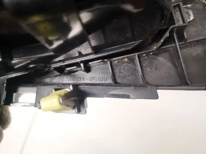 Toyota Avensis T270 (2009 - 2012) 5880405100 Передняя пепельница — фото 3