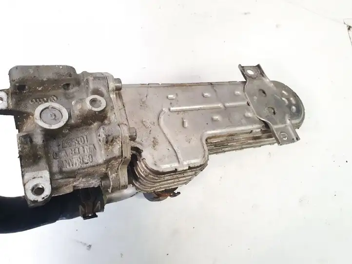 Volkswagen Golf V (2003 - 2009) 030131513J Охладитель клапана EGR — фото 3