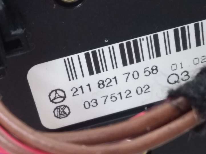 Mercedes-Benz E W211 (2002 - 2009)  2118217058 Включатель датчиков парковки