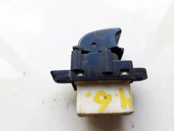 Nissan Almera N16 (2000 - 2010) 0811Z Блок кнопок стеклоподъемников — фото 1
