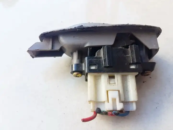 Mazda Premacy (1999 - 2005) 3582F03 Кнопка стеклоподъемников — фото 2
