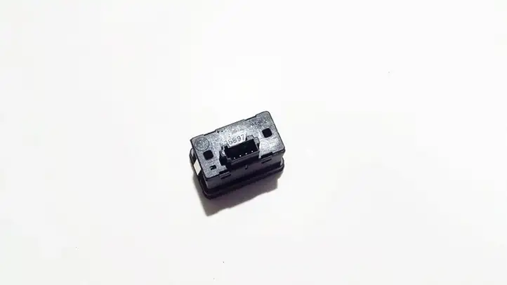 BMW 5 E39 (1996 - 2003) 8368974 Блок кнопок стеклоподъемников — фото 2