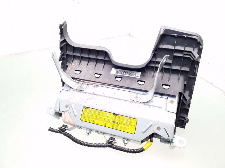 Toyota Yaris (2005 - 2009)  305477010 Подушка безопастности колен