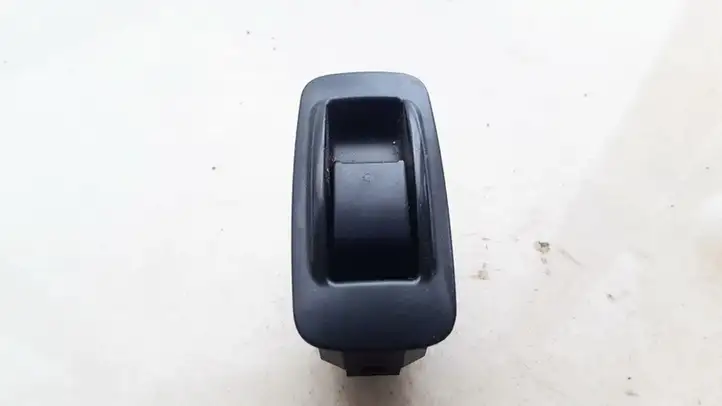 Toyota Corolla Verso AR10 (2004 - 2009) Блок кнопок стеклоподъемников — фото 1