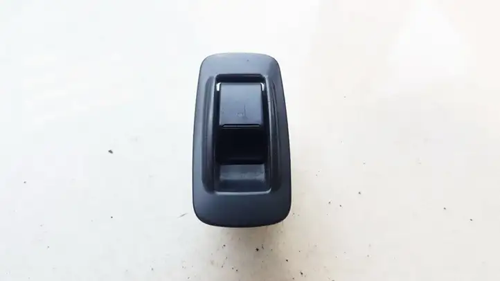 Toyota Corolla Verso AR10 (2004 - 2009) 13010F030B0 Блок кнопок стеклоподъемников — фото 1