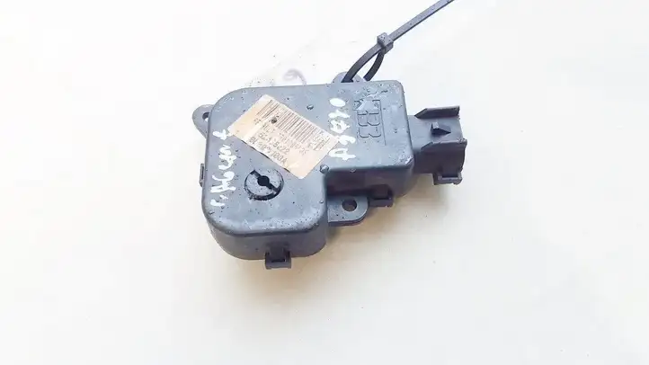 Renault Laguna II (2001 - 2005) 77001206538 Двигатель задвижки потока воздуха — фото 1