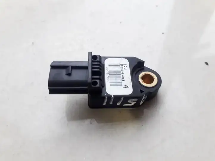 Toyota Corolla Verso AR10 (2004 - 2009) 898310W040 Датчик удара SRS — фото 1