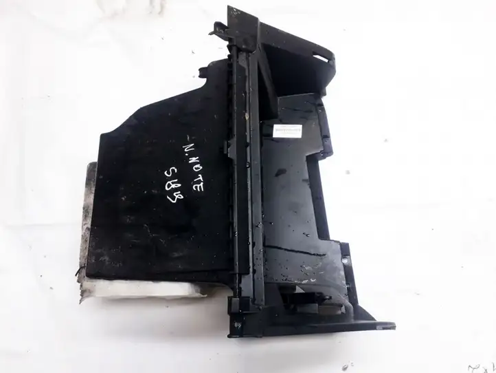 Nissan Note (E11) (2006 - 2014) 62BF92584986 Вещевой ящик — фото 2