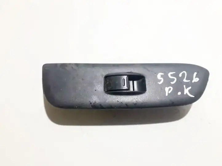 Toyota RAV 4 (XA20) (2000 - 2005) 7423242100 Блок кнопок стеклоподъемников — фото 1