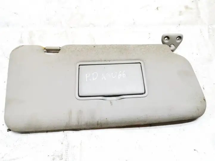 Nissan X-Trail T30 (2001 - 2007) 96421 Солнцезащитный козырек — фото 1