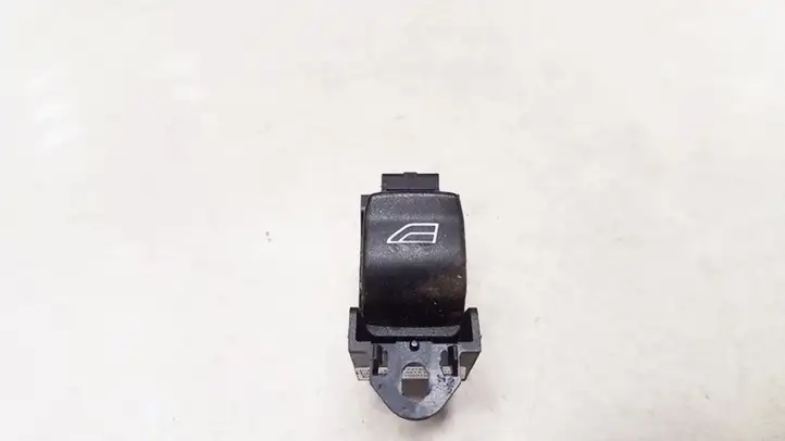 Volvo C30 (2007 - 2010) 30774162 Кнопка стеклоподъемников — фото 1