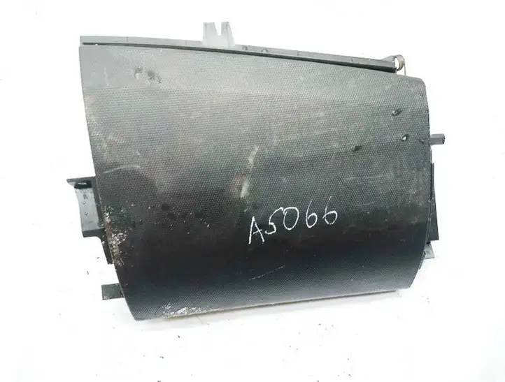 Nissan X-Trail T30 (2001 - 2007) 68275eq300 Вещевой ящик — фото 1