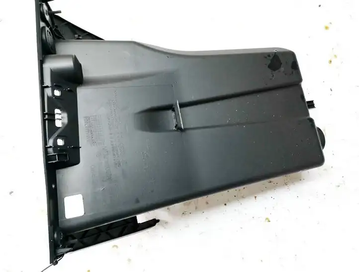 Ford Focus (2005 - 2008) 4m5xa06008b Вещевой ящик — фото 2