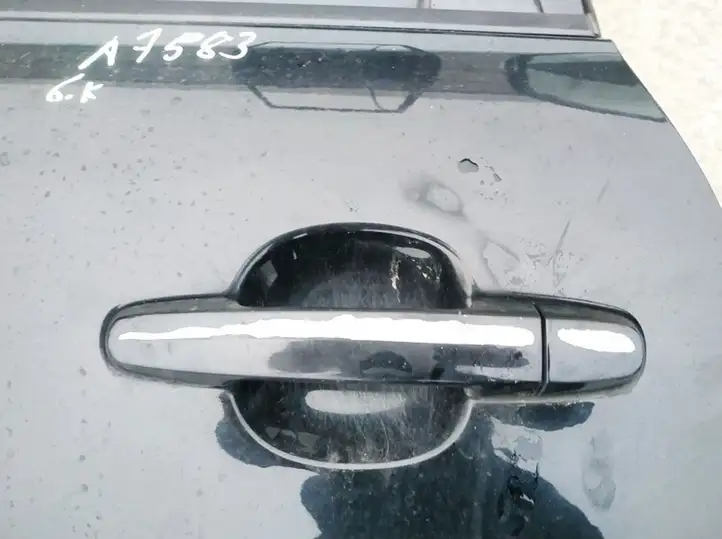 Toyota Avensis Verso (2004 - 2009) Наружная ручка двери — фото 1