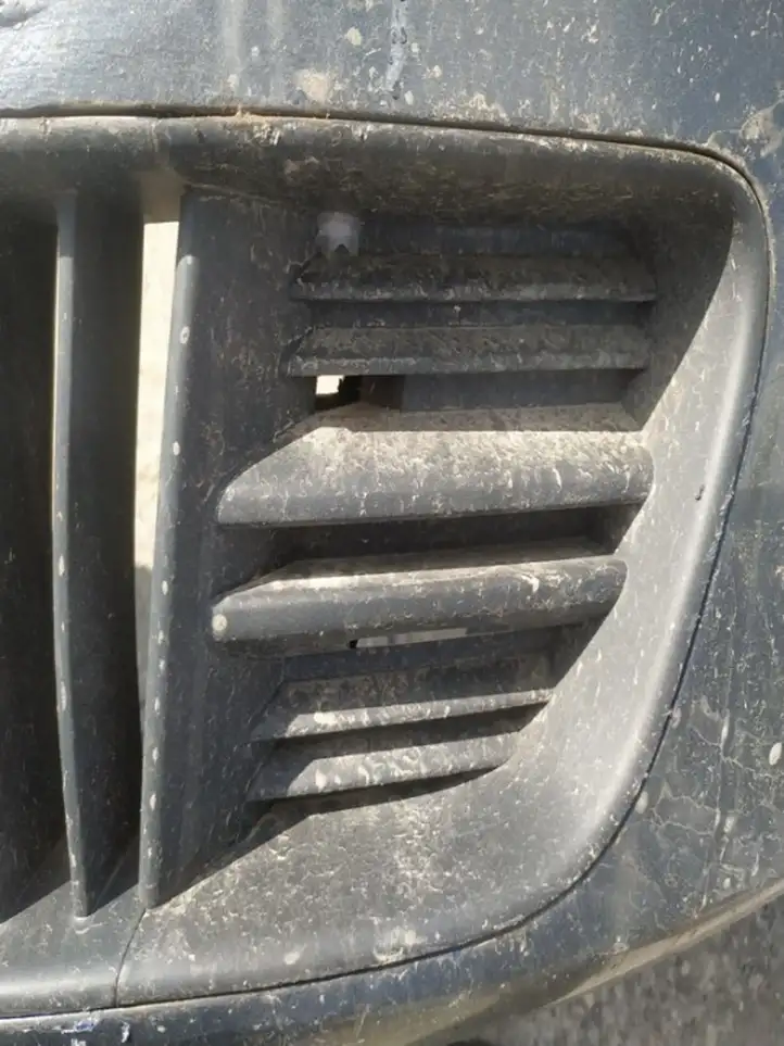 Skoda Octavia Mk2 (1Z) (2004 - 2013) Нижняя решетка переднего бампера — фото 1