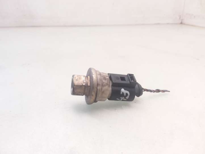 Audi A6 (2004 - 2008)  4F0959126A Датчик давления кондиционера воздуха