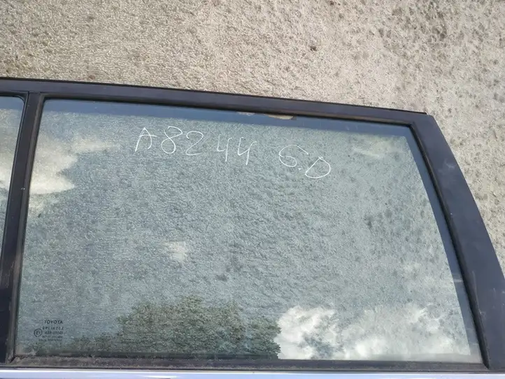 Toyota Avensis T250 (2003 - 2006) Стекло задней двери — фото 1