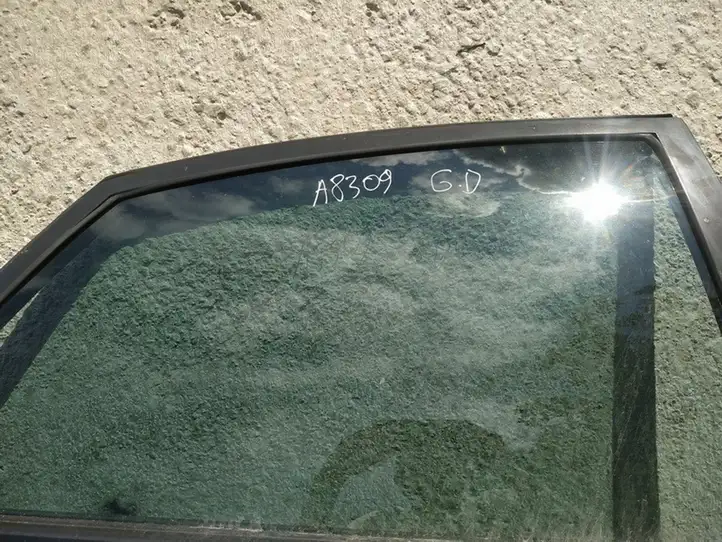 Toyota Avensis T220 (2000 - 2003) Стекло задней двери — фото 2