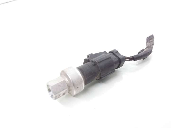 Ford Focus (2011 - 2015)  6F9319D594AA Датчик давления кондиционера воздуха