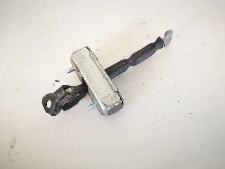 Toyota Corolla Verso AR10 (2004 - 2009) Ограничитель задней двери — фото 1