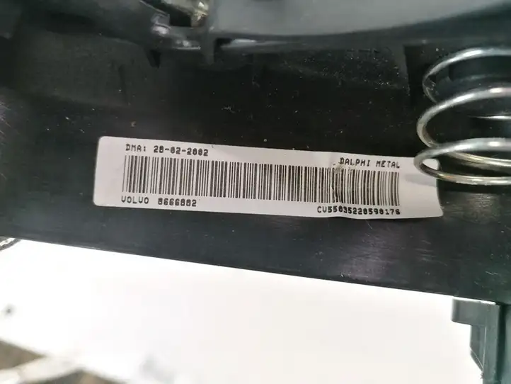 Volvo S60 (2000 - 2004) 8666882 Кнопки на рулевом колесе — фото 3