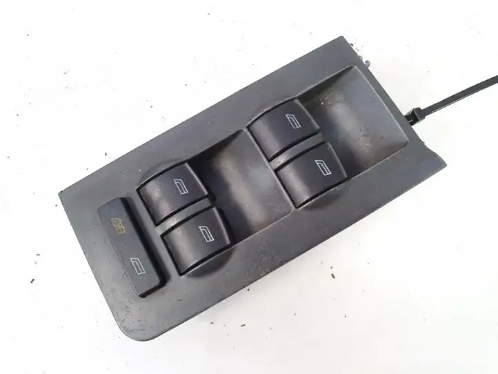 Skoda Octavia Mk2 (1Z) (2004 - 2013) 4b0959851 Блок кнопок стеклоподъемников — фото 2