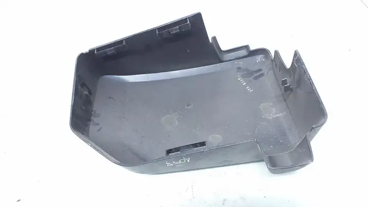 Volvo V70 (2004 - 2007) 30680265 Крышка ящика аккумулятора — фото 2