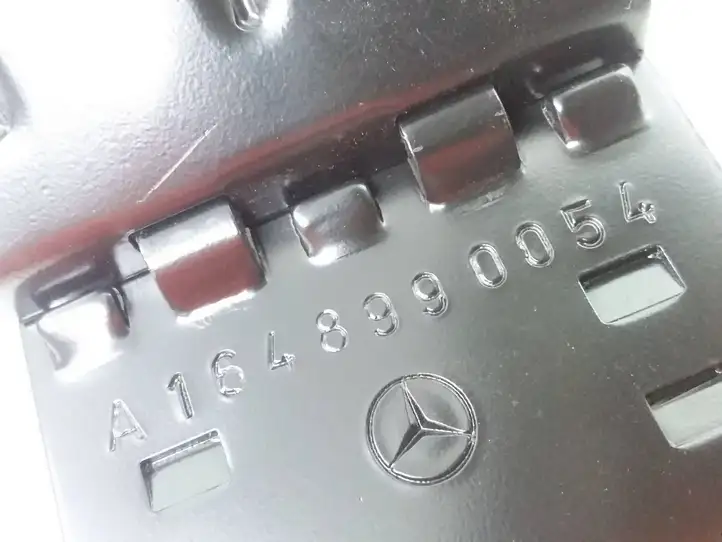 Mercedes-Benz R W251 (2005 - 2013) A1648990054 Прочие внешние детали — фото 3