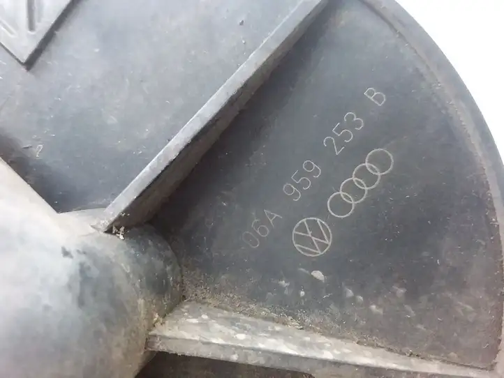 Audi A6 S6 C5 4B (1997 - 2001) 8D0906613B Насос вторичного воздуха — фото 4