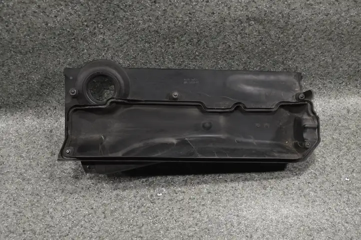 BMW 5 E39 (1996 - 2003) 137122474430 Крышка двигателя декоративная — фото 1