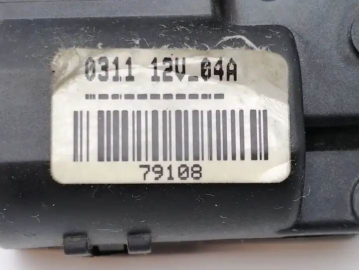 Mercedes-Benz ML W163 (1997 - 2005) AA113800 Двигатель задвижки потока воздуха — фото 2