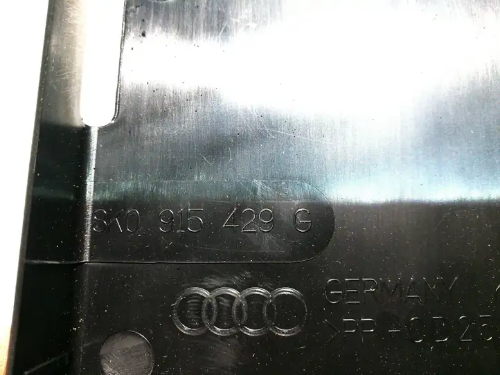 Audi A7 S7 4G (2010 - 2014) 8K0915429G Крышка ящика аккумулятора — фото 2