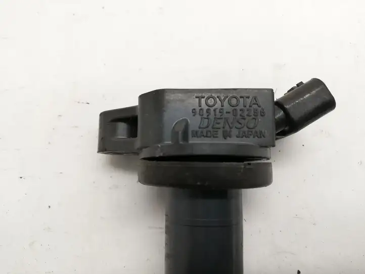 Toyota RAV 4 (XA40) (2012 - 2018) 9091902256 Катушка зажигания — фото 3