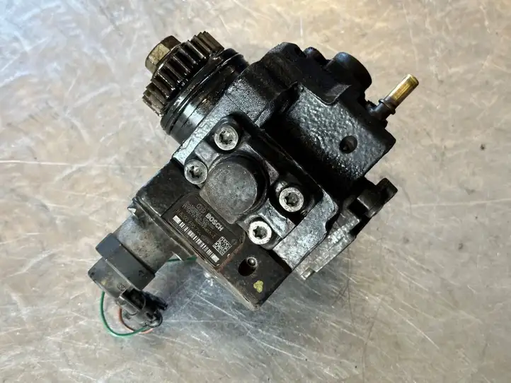 Nissan Qashqai (2010 - 2013) H8200690744 Топливный насос — фото 7