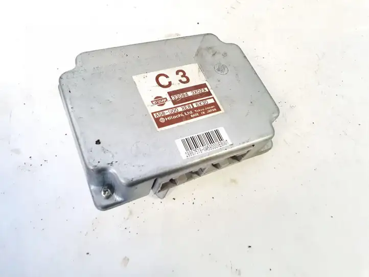 Nissan Pathfinder R51 (2005 - 2012) 330843x02a Прочие блоки управления — фото 1