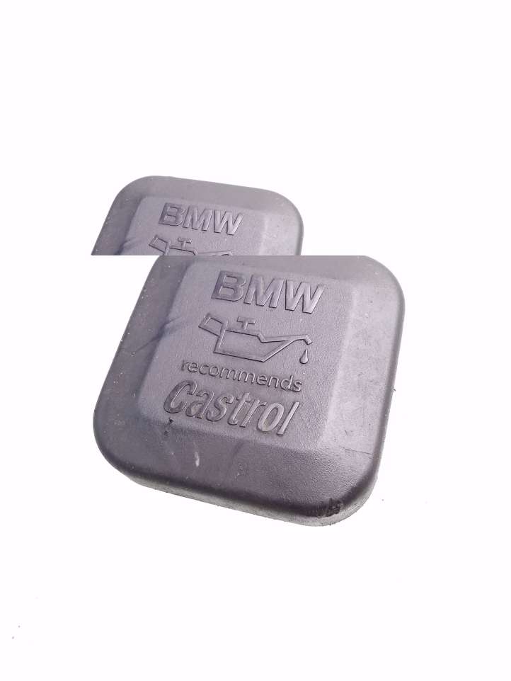 BMW 3 E46 (1998 - 2005)  11127509328  Крышка маслозаливной горловины