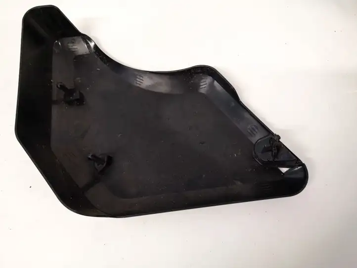 BMW 1 F20 F21 (2011 - 2019) 8622031 Крышка ящика предохранителей — фото 2