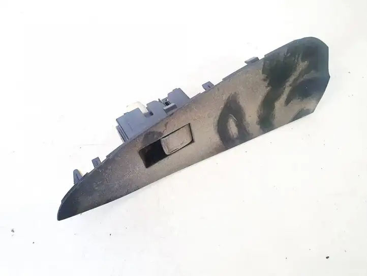 Toyota RAV 4 (XA30) (2006 - 2016) 7427242010 Блок кнопок стеклоподъемников — фото 1