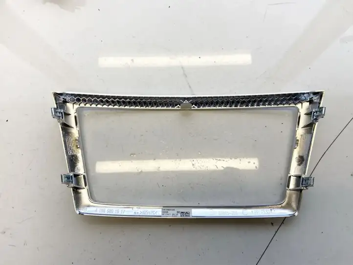 Mercedes-Benz GL X166 (2013 - 2019) a1666801917 Прочие детали салона — фото 2
