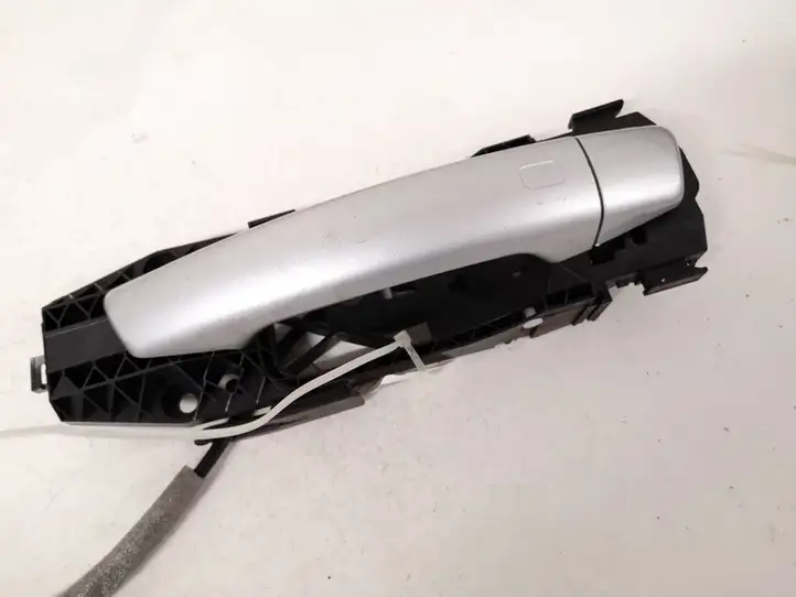 Audi A3/S3 8V (2012 - 2016) 5n0837017d Наружная ручка двери — фото 1