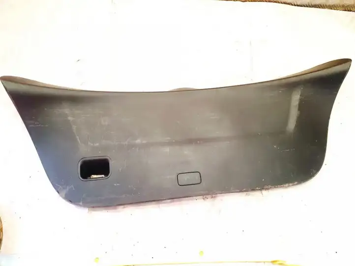 Toyota Yaris (2005 - 2009) 677650d010 Боковая обшивка багажника — фото 1