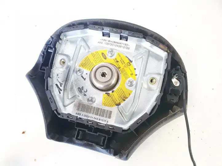 Ford Fiesta (2000 - 2005) ys61b042b85aayyec Подушка безопасности руля — фото 3