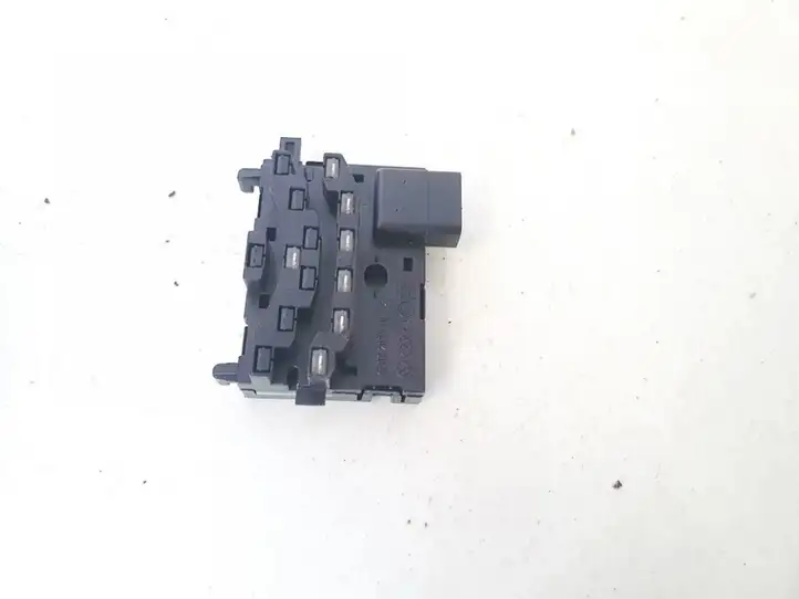 Volkswagen Golf Plus (2004 - 2008) 1k0959654 Регулировка рулевой колонки — фото 3