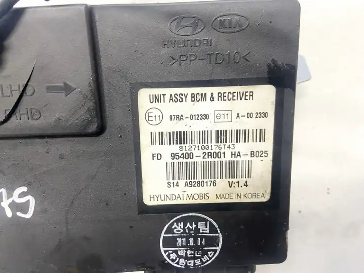 Hyundai i30 (2007 - 2012) 954002r001 Модуль комфорта — фото 3