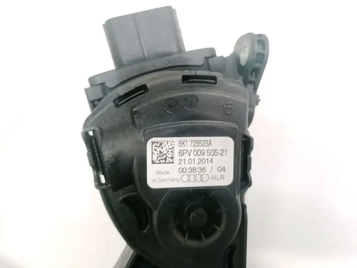 Audi A4 S4 B8 8K (2007 - 2011) 8k1721523 Педаль акселератора — фото 3