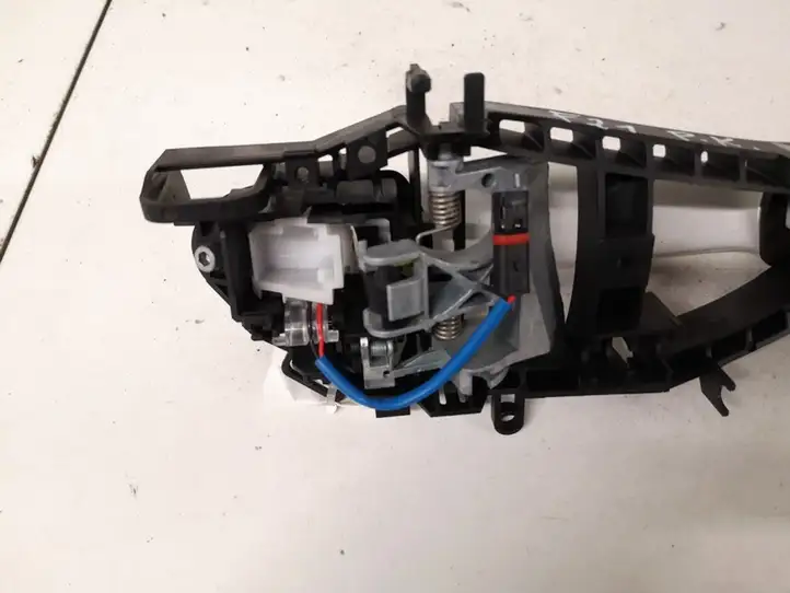 BMW 1 F20 F21 (2011 - 2019) Наружная ручка двери — фото 3