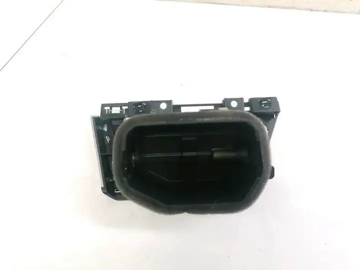 BMW 3 F30 F35 F31 (2012 - 2018) 934622601 Центральный воздушный дефлектор — фото 2